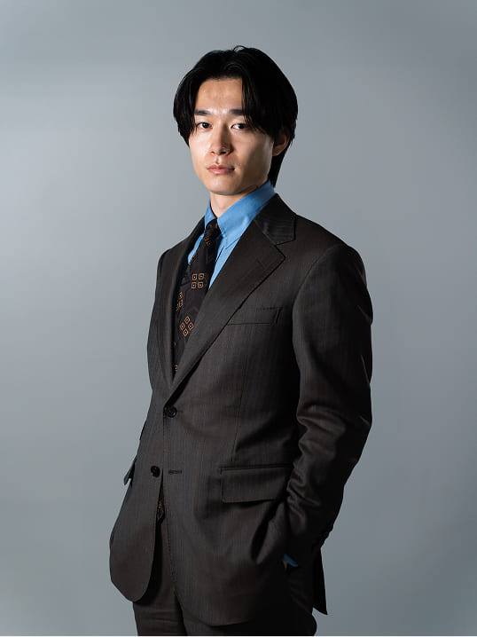 高橋里翔
